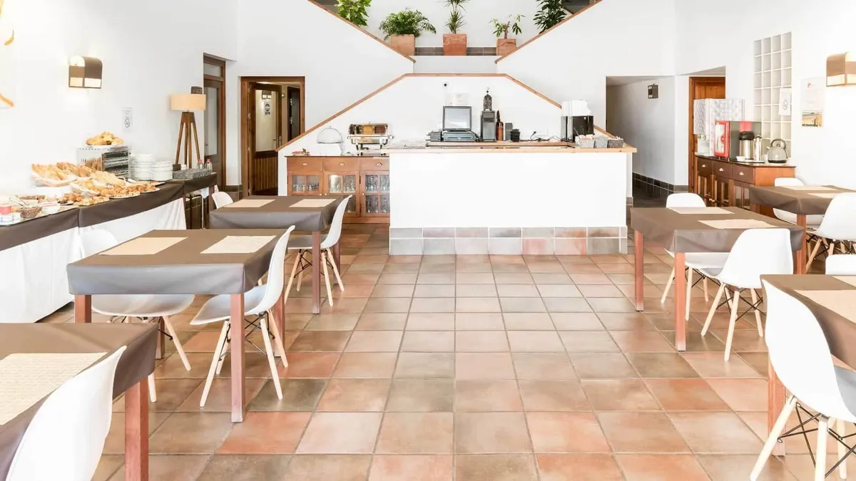 Salón de desayunos de Calachica Las Negras