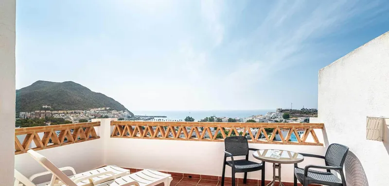 Suite terraza con vistas al mar en Dorado San José