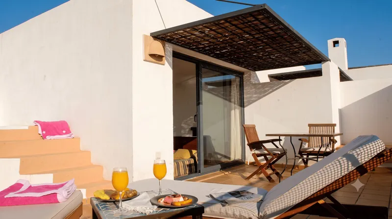 Doble Superior con Jacuzzi - terraza superior